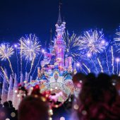 Disneyland celebra il nuovo anno in grande stile